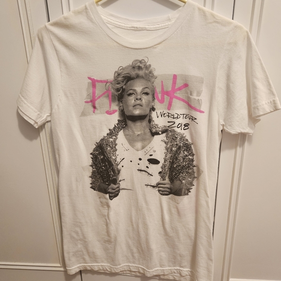 P!NK Other - P!NK 2018 Concert T-shirt